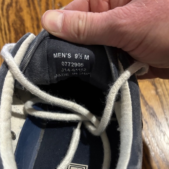 Sperry Men's Dark Blue Sneakers - Picture 4 of 5
